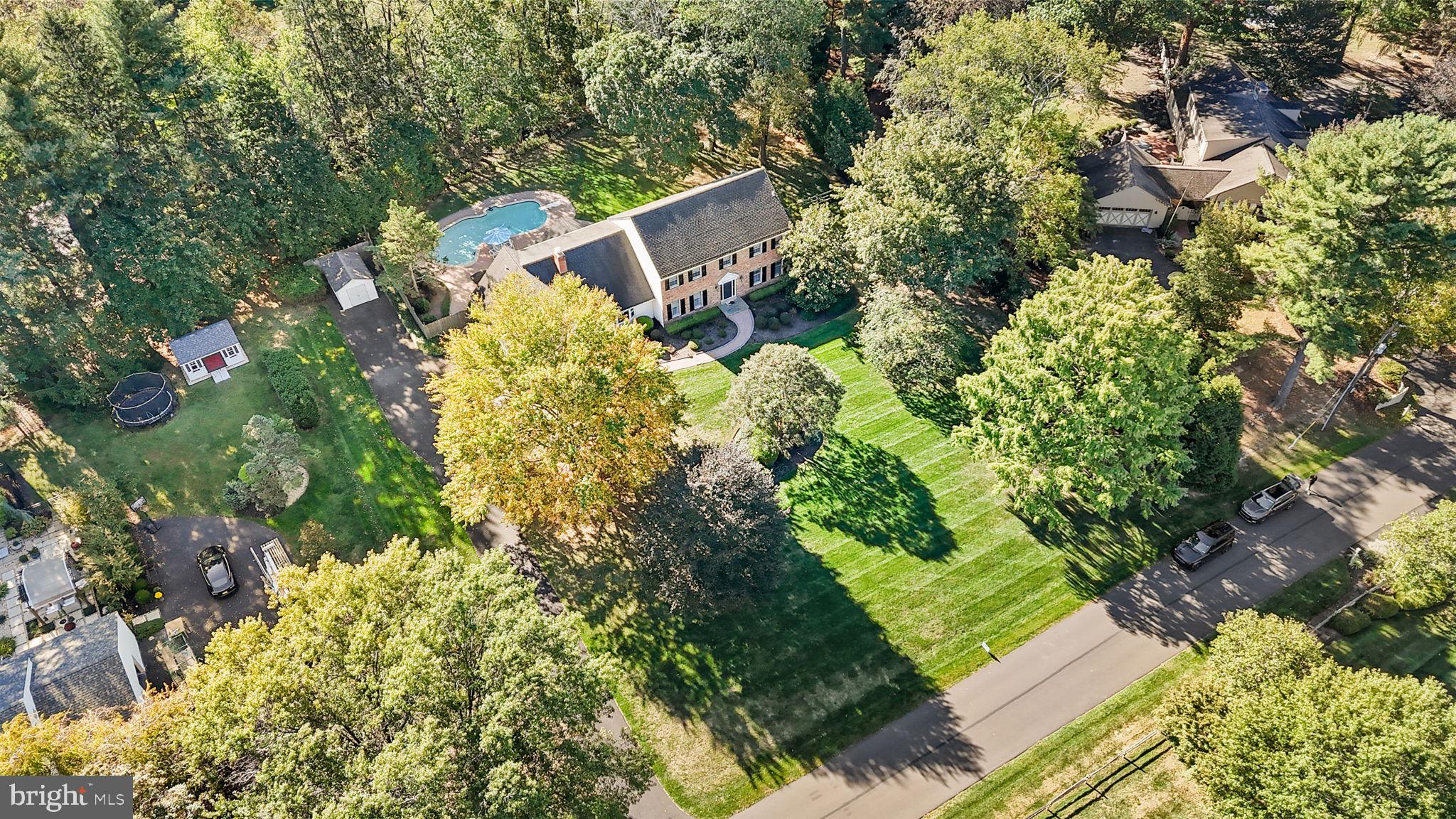 WOODS OF PEBBLE HI - Residential