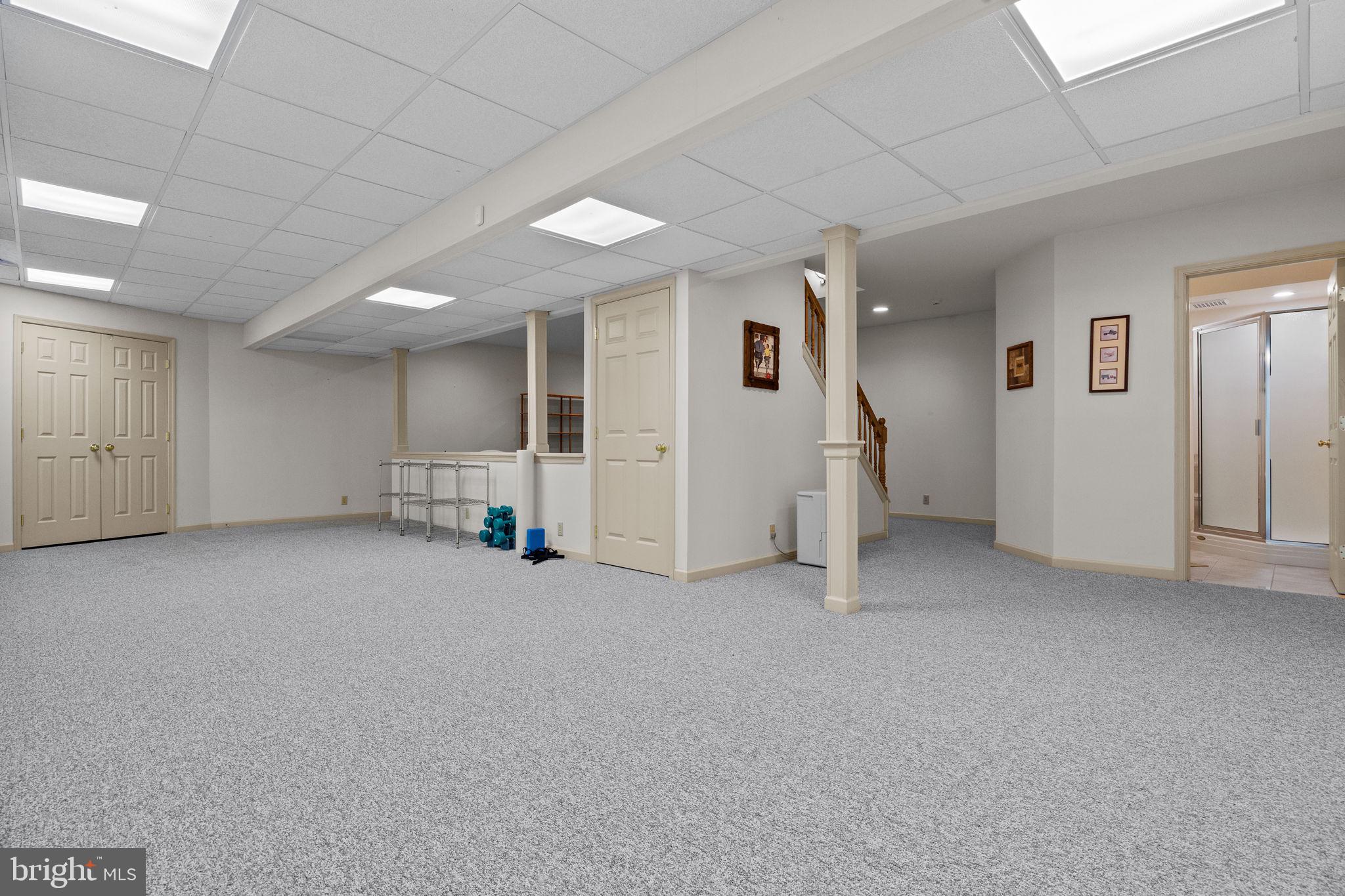 WOODS OF PEBBLE HI - Residential