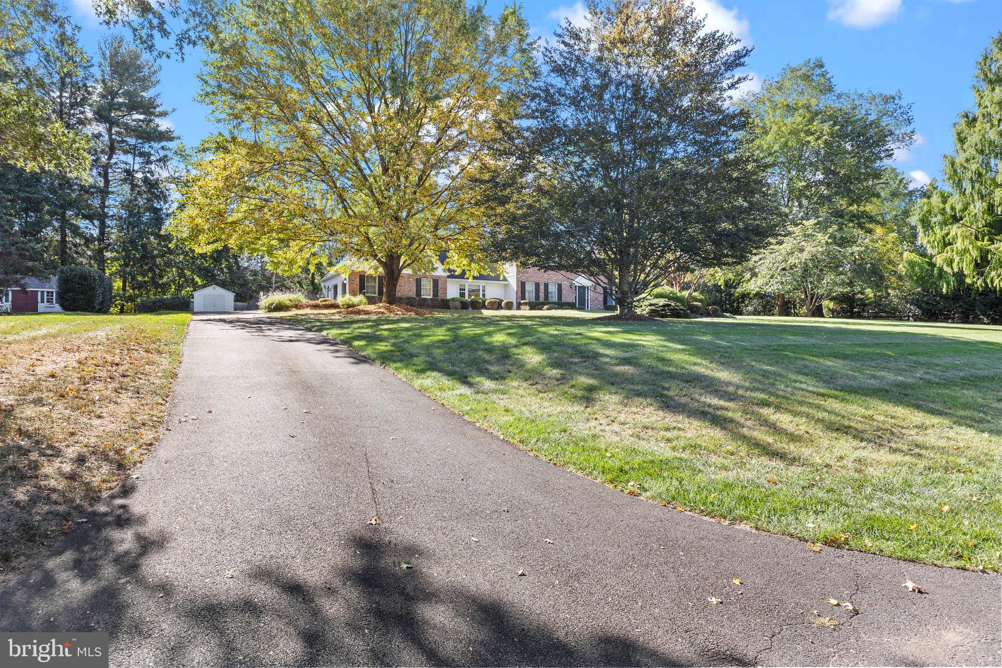 WOODS OF PEBBLE HI - Residential