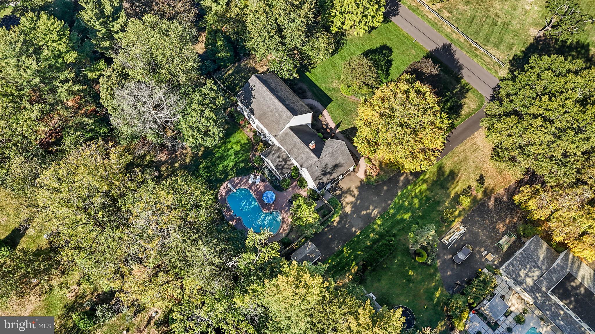 WOODS OF PEBBLE HI - Residential