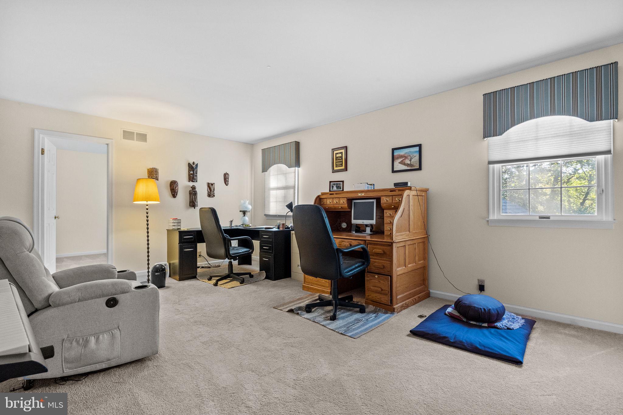 WOODS OF PEBBLE HI - Residential