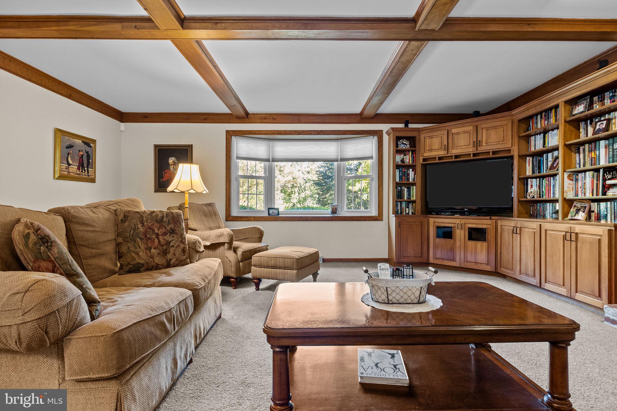 WOODS OF PEBBLE HI - Residential