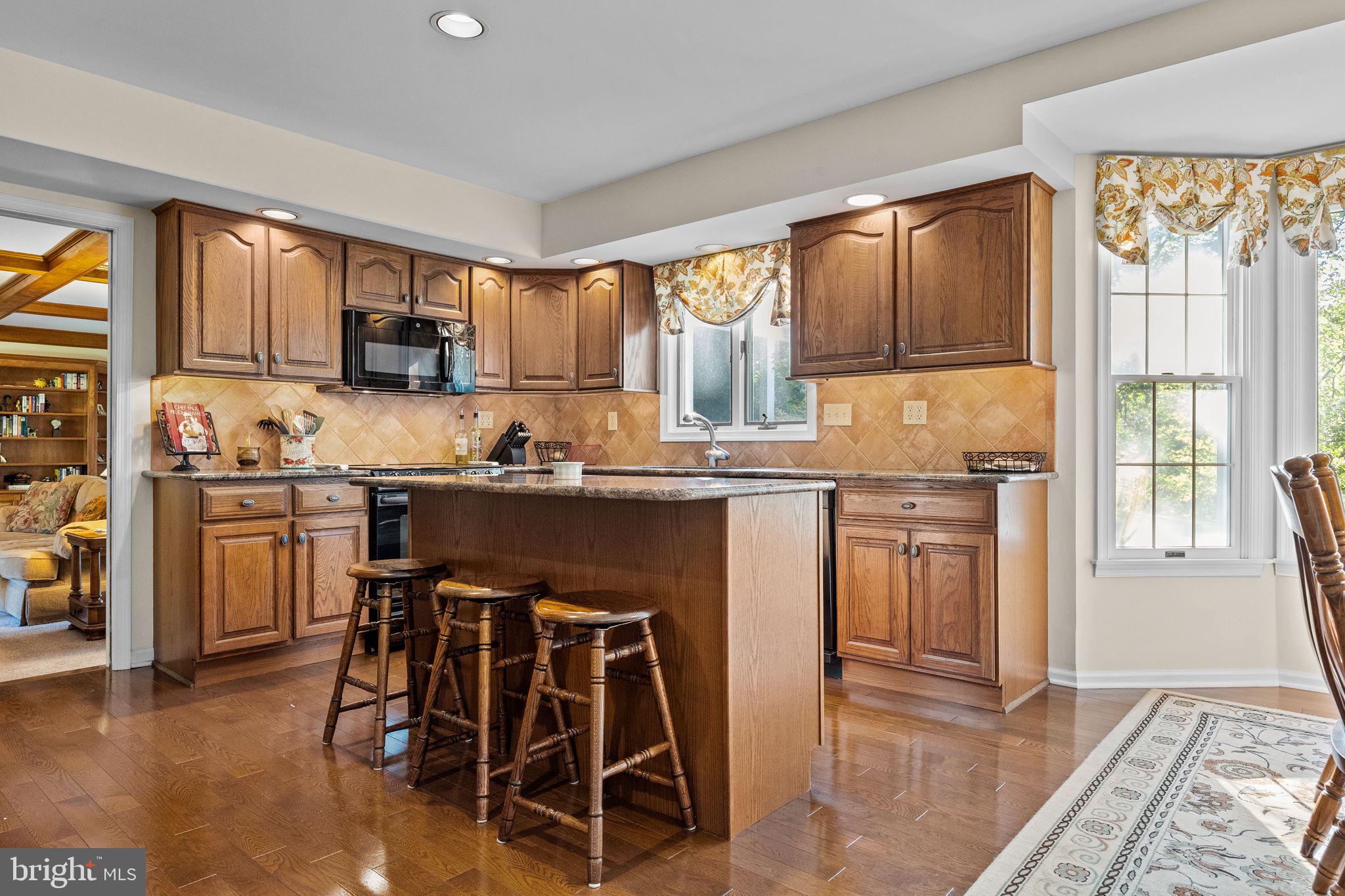 WOODS OF PEBBLE HI - Residential