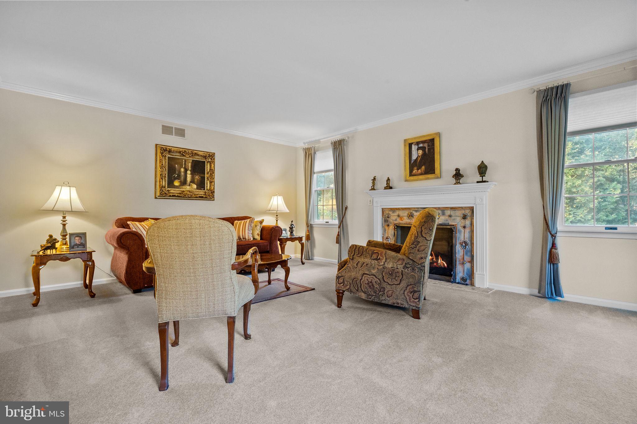 WOODS OF PEBBLE HI - Residential