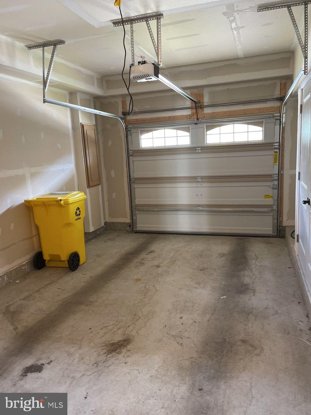 PARKSIDE - Residential Lease