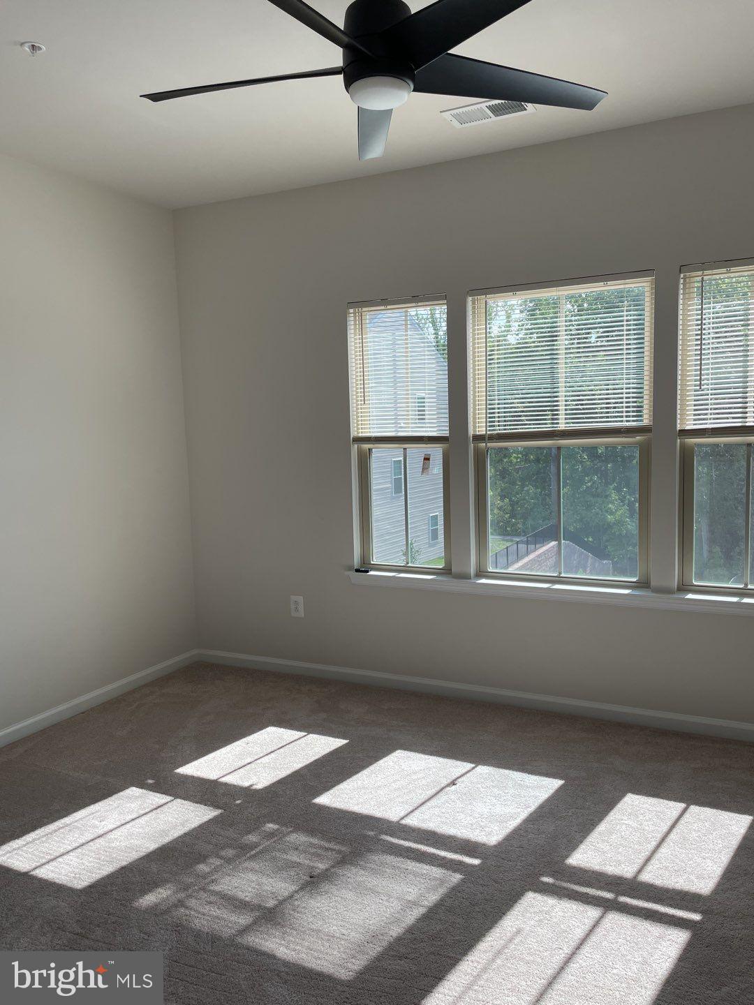 PARKSIDE - Residential Lease