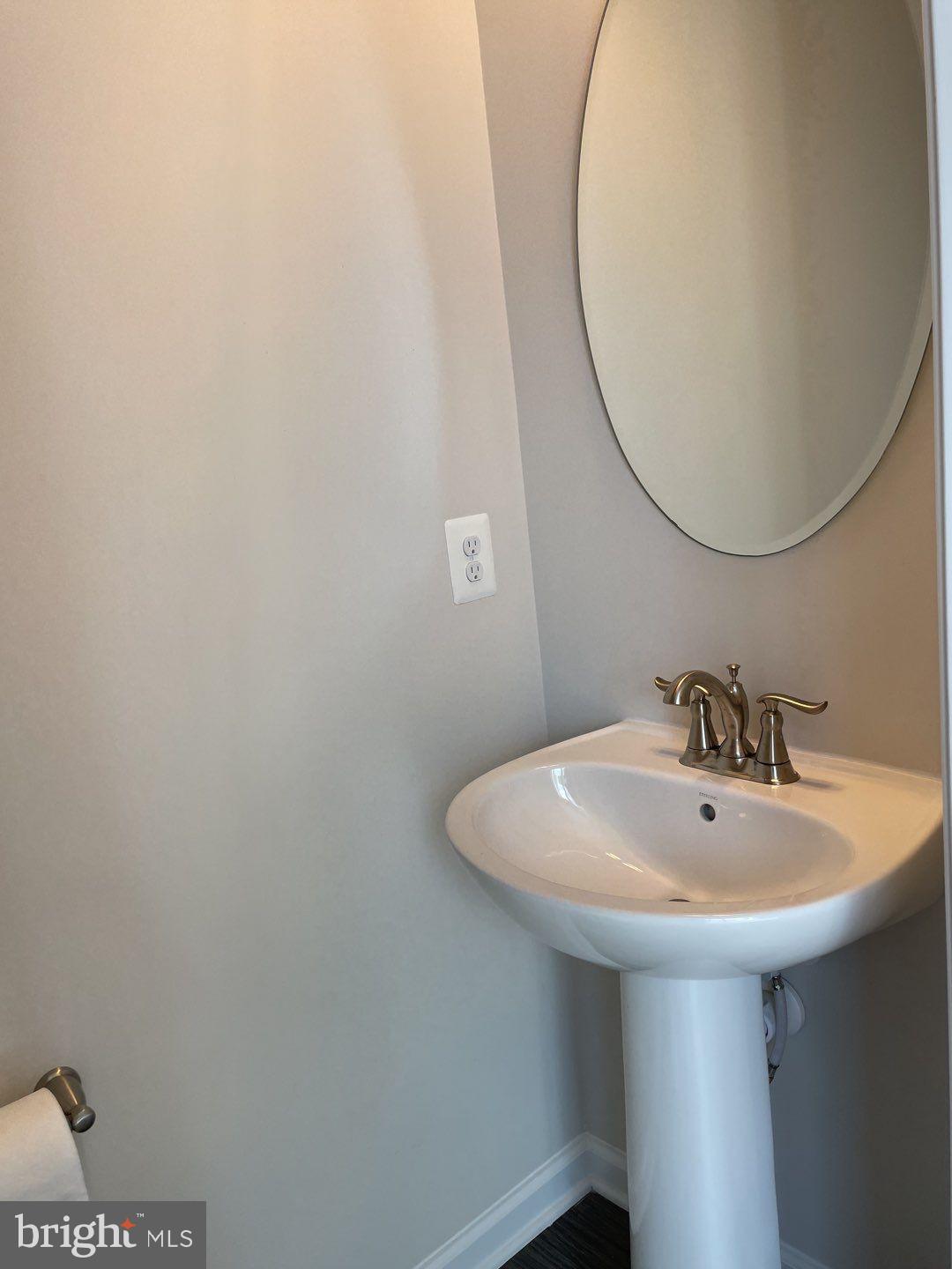 PARKSIDE - Residential Lease