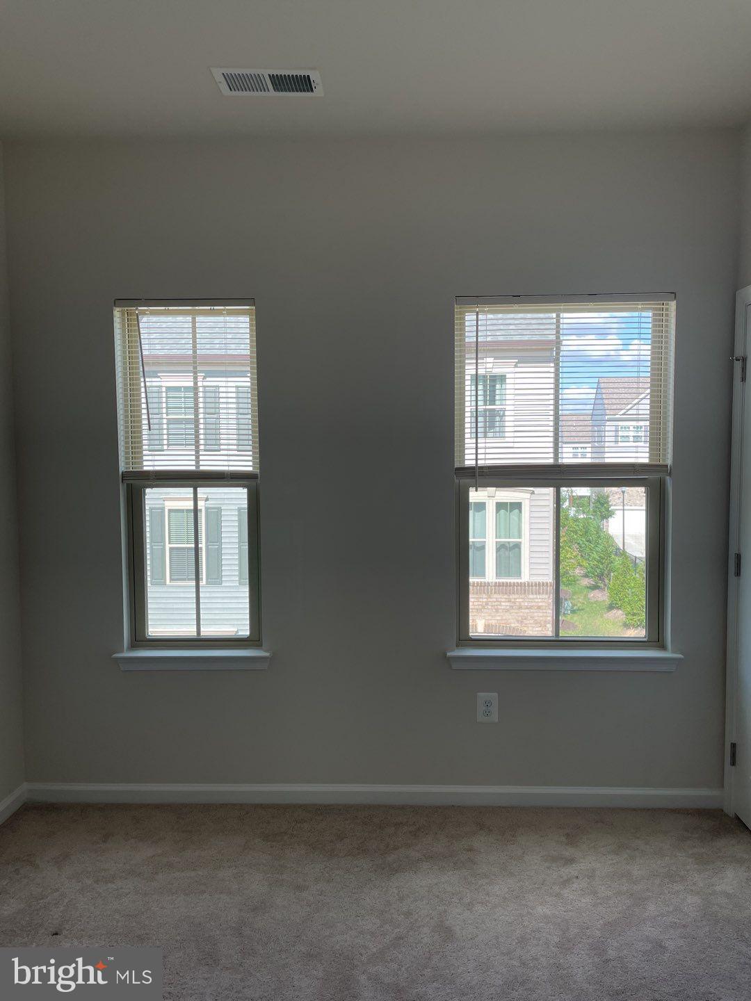 PARKSIDE - Residential Lease