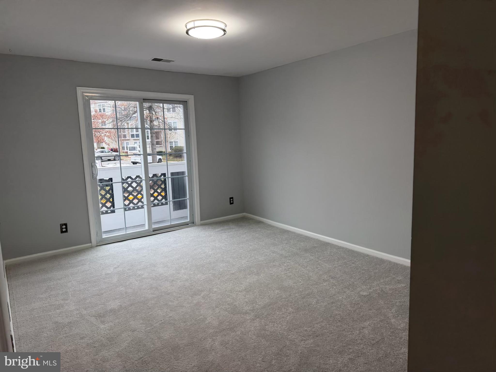 GRAYS POINTE - Residential Lease