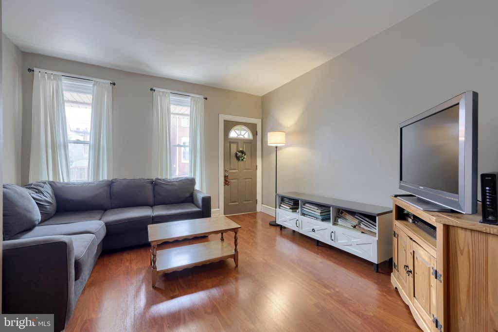 Photo of 314 Perry Street, COLUMBIA, PA 17512 (MLS # PALA2092974)