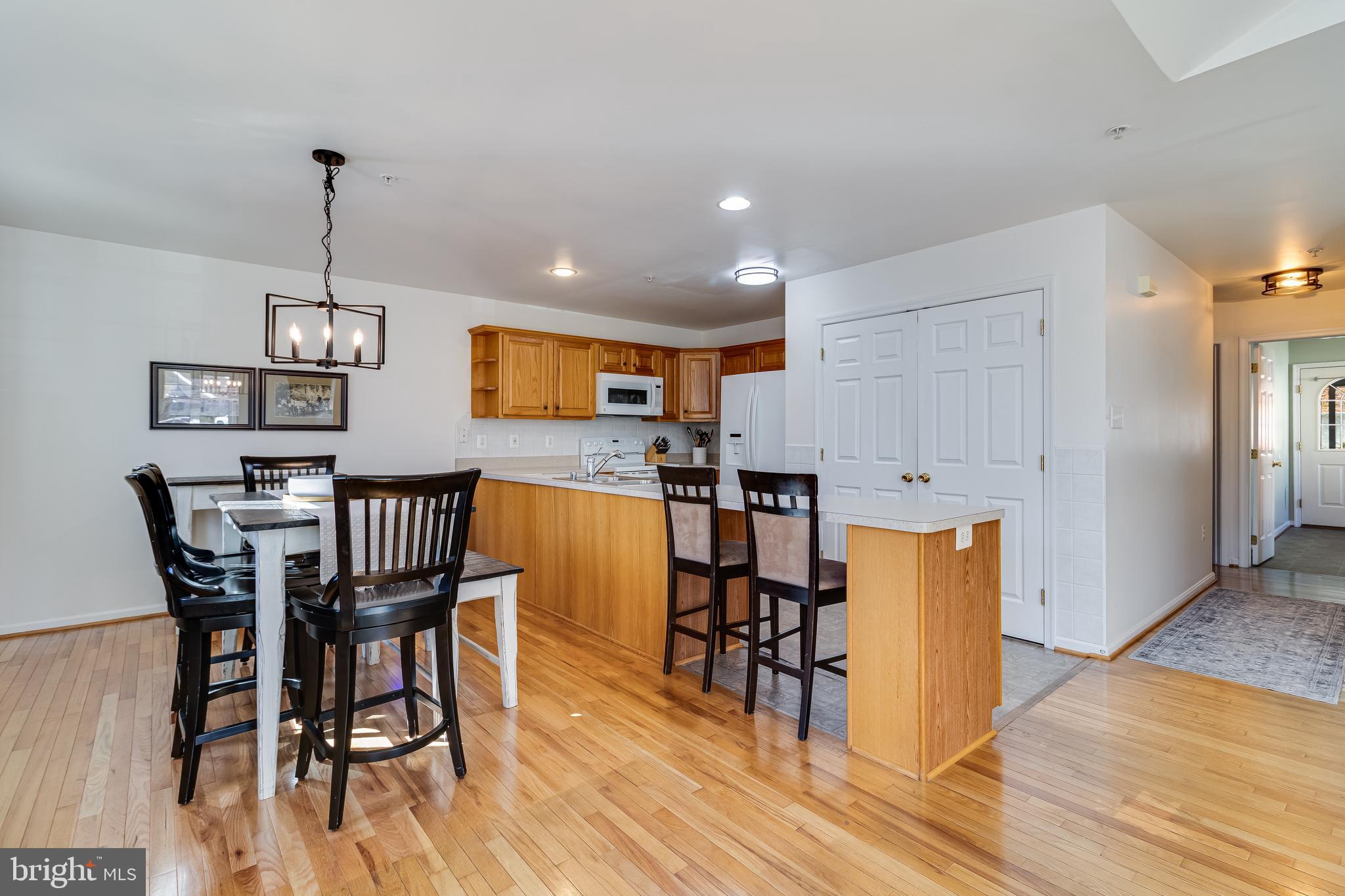 WESTLAKE - Residential