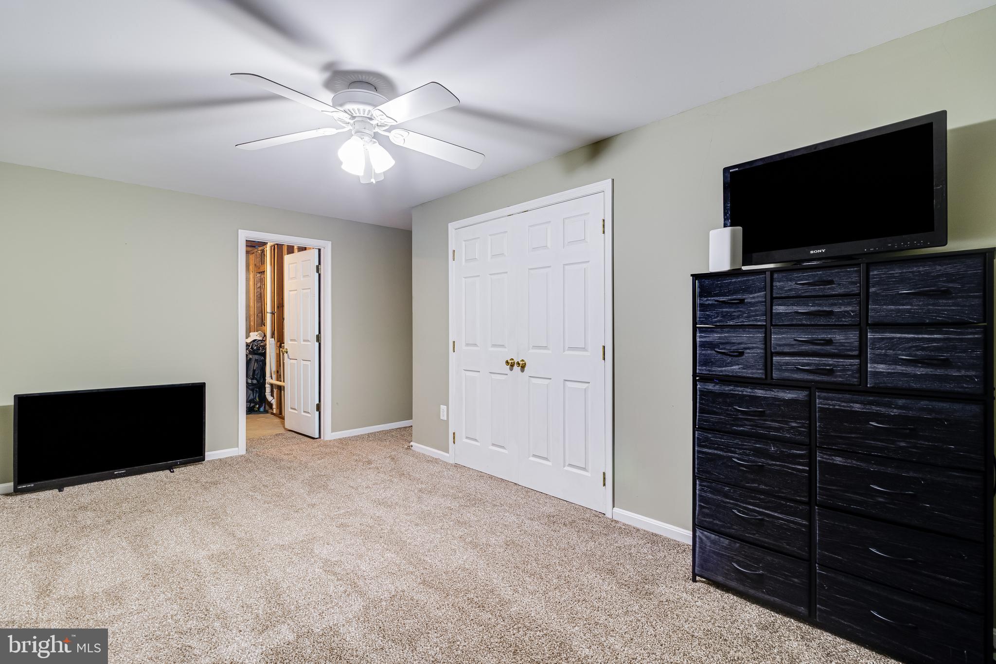 WESTLAKE - Residential