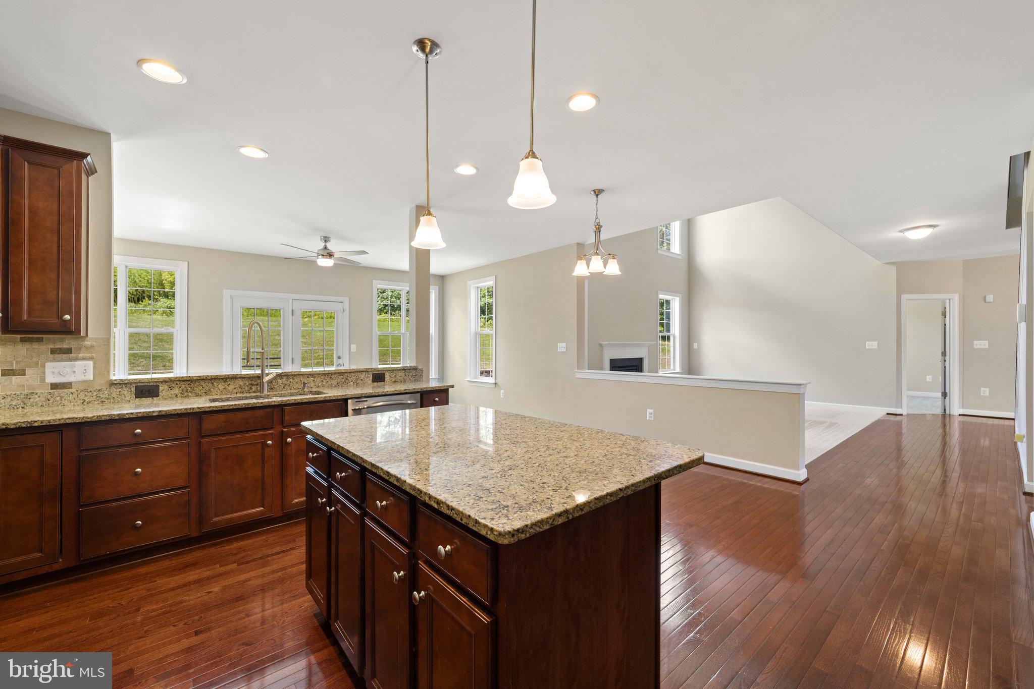 PMW FARMS - Residential