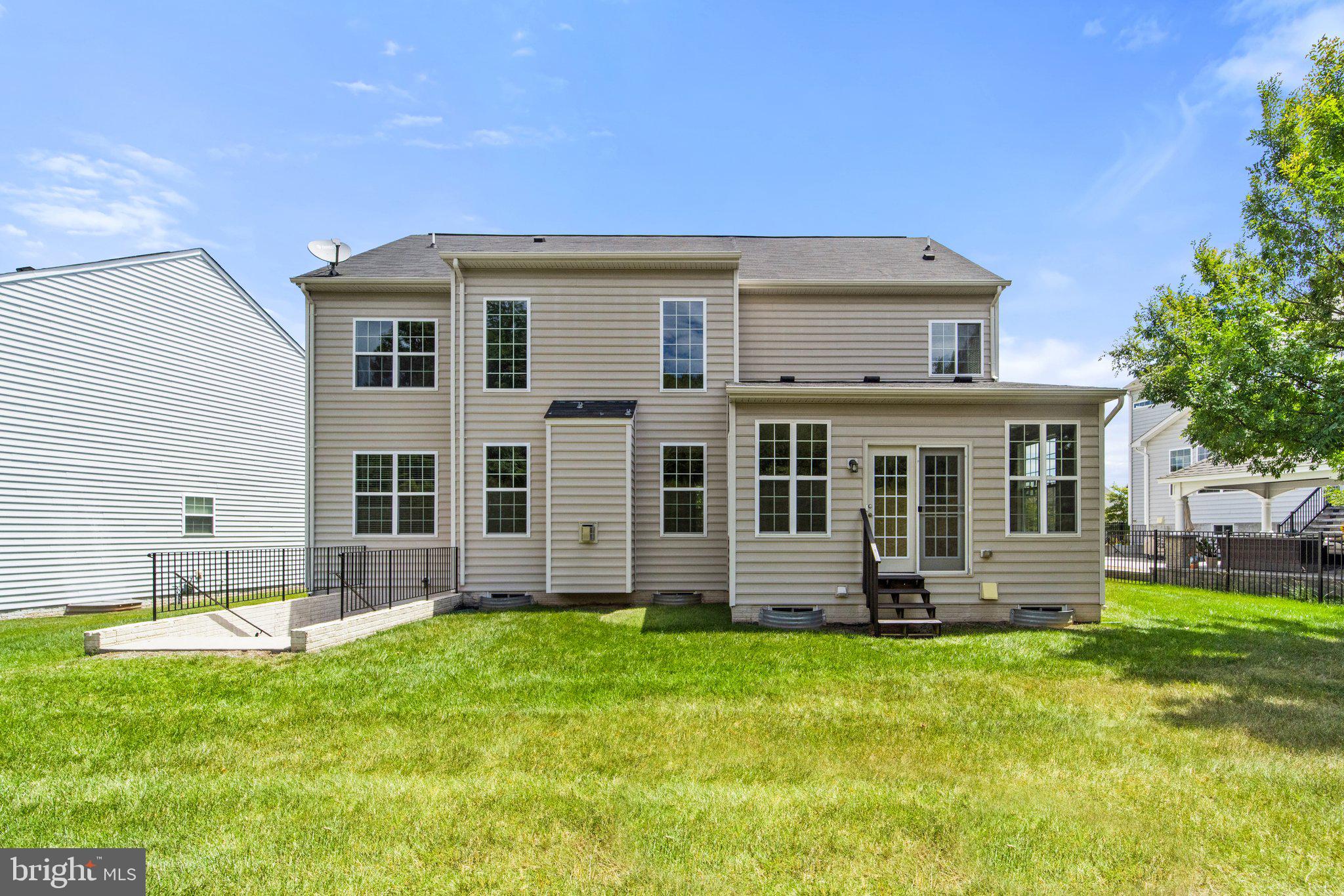 PMW FARMS - Residential