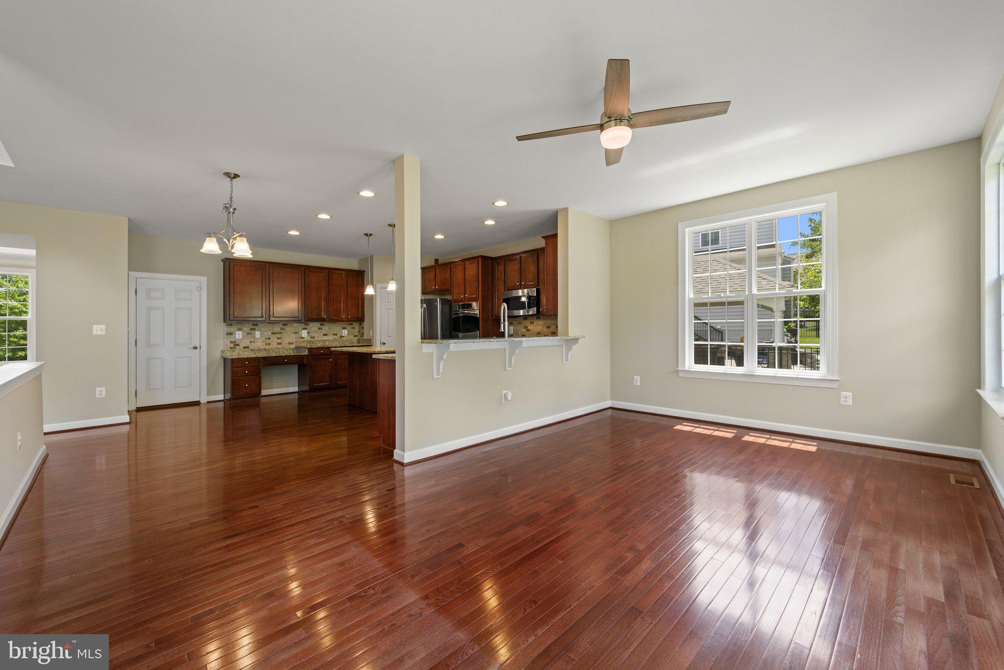 PMW FARMS - Residential