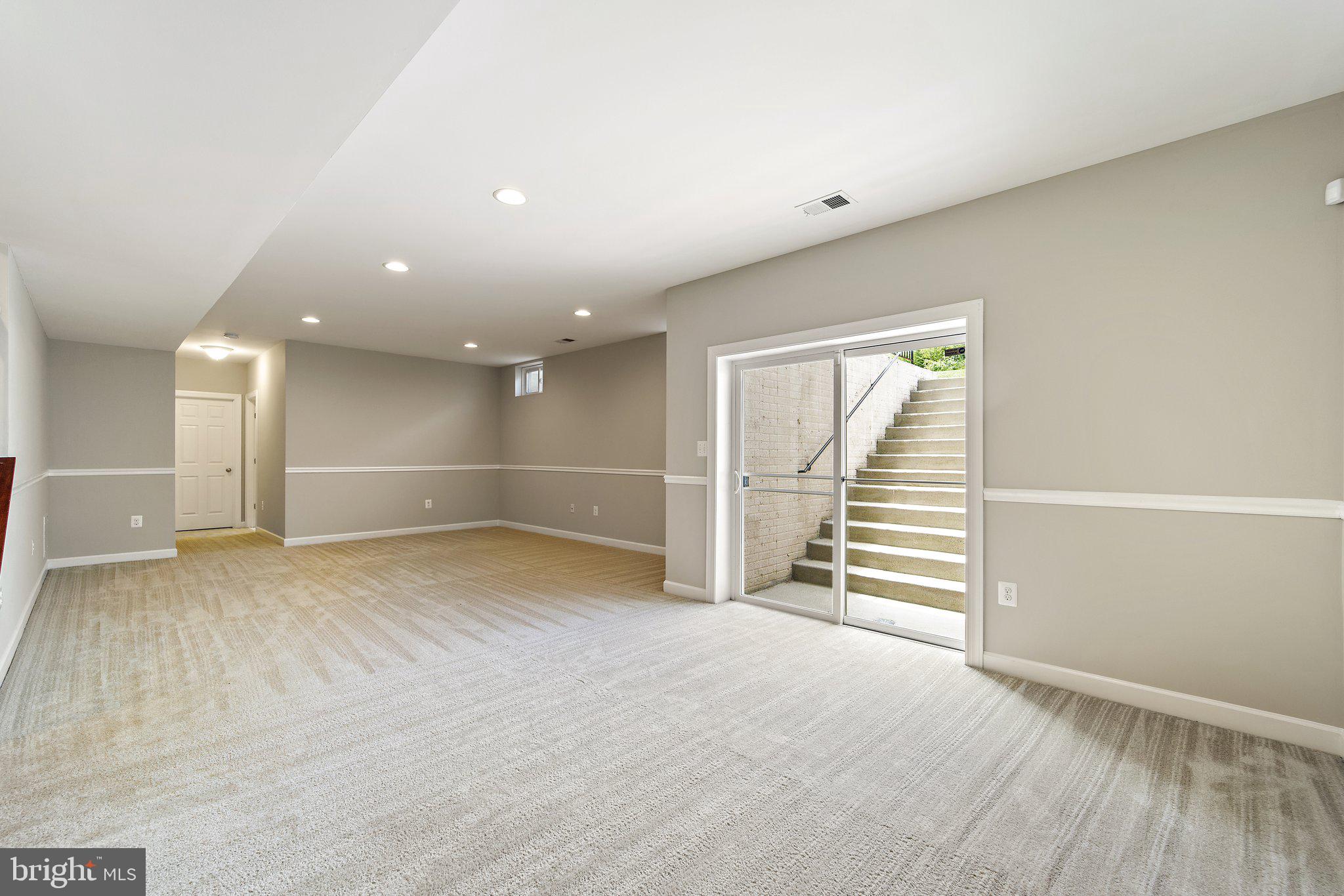 PMW FARMS - Residential