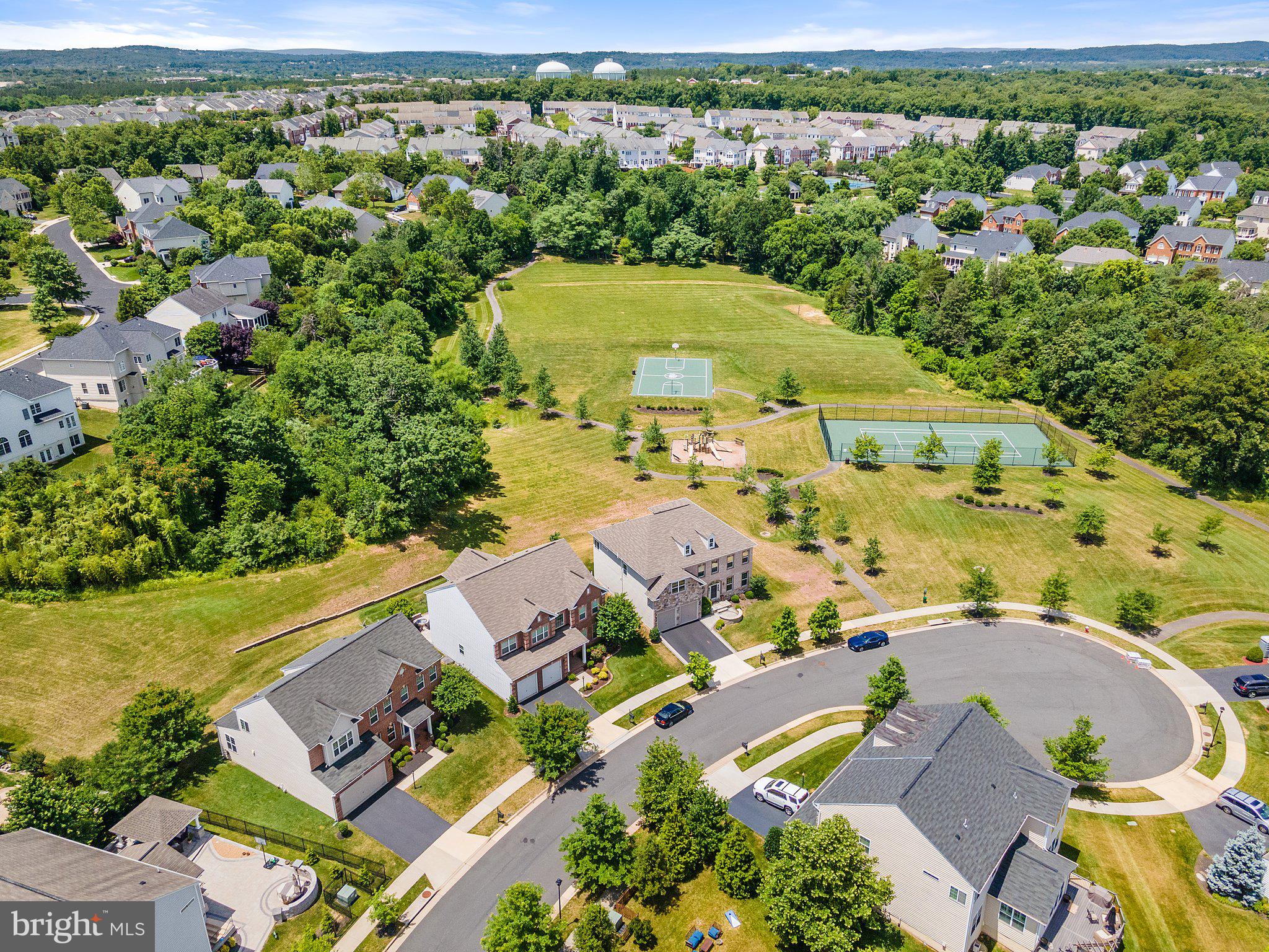 PMW FARMS - Residential