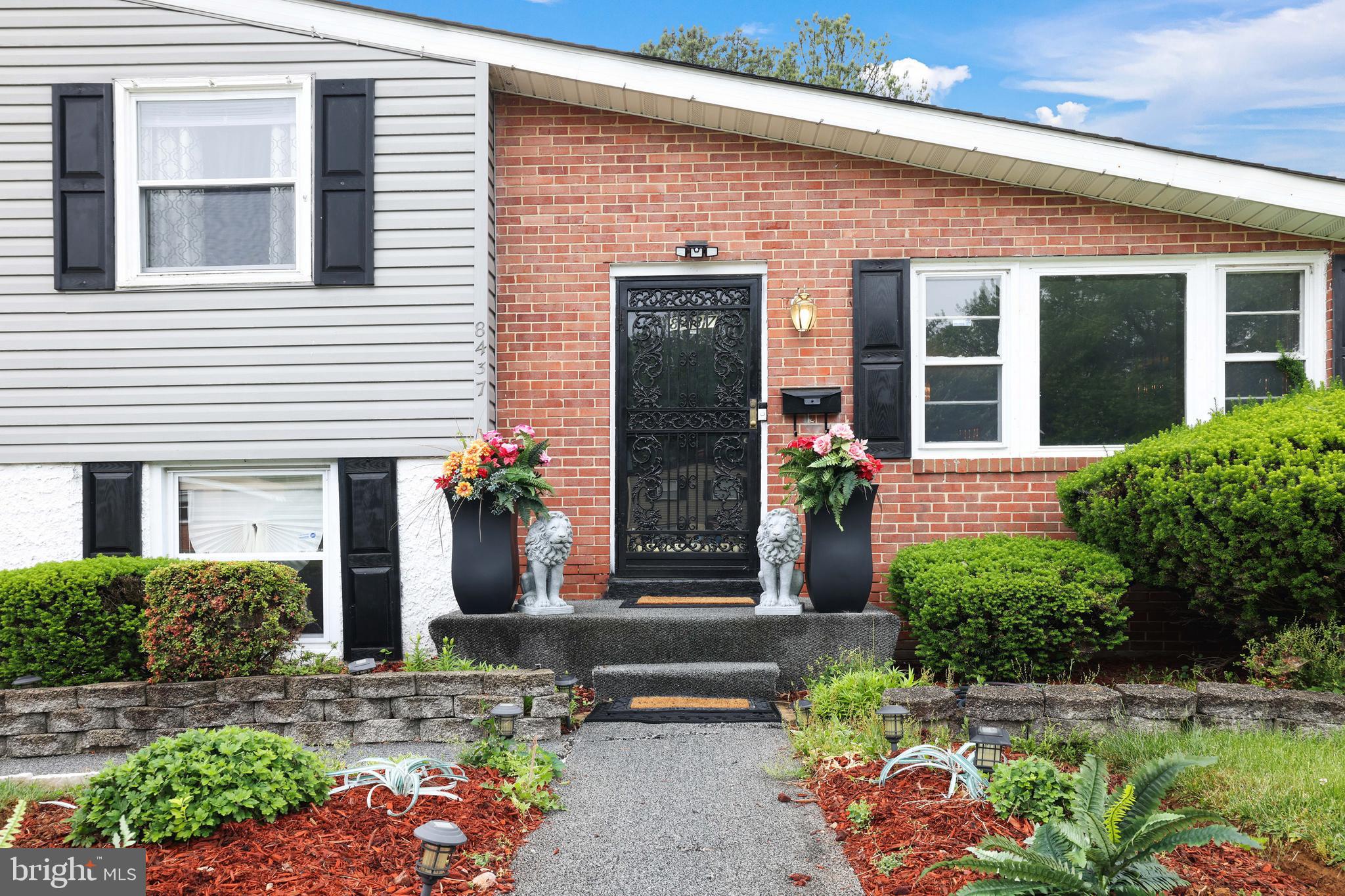 CROWN ESTATES - Residential