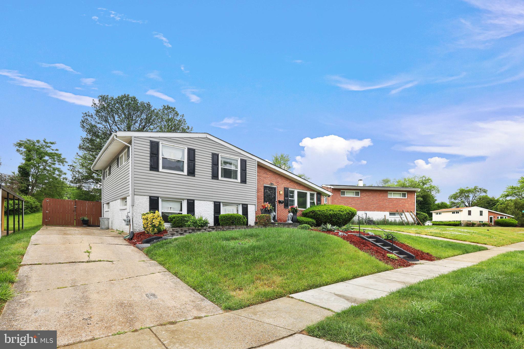 CROWN ESTATES - Residential