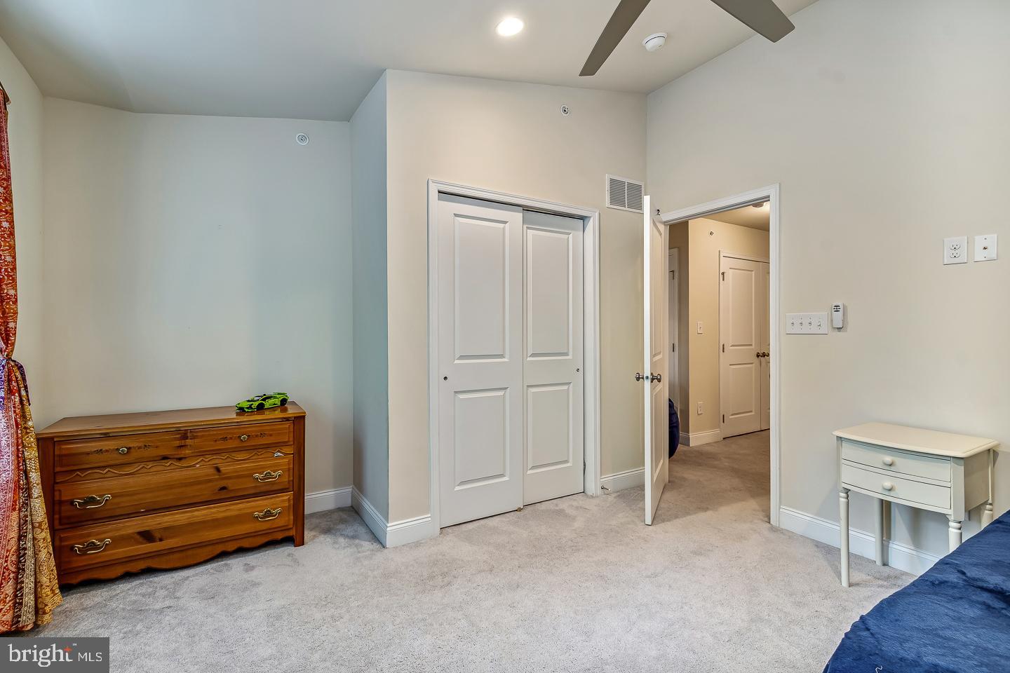 RAVENSCLIFF - Residential