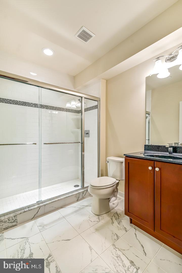 RAVENSCLIFF - Residential