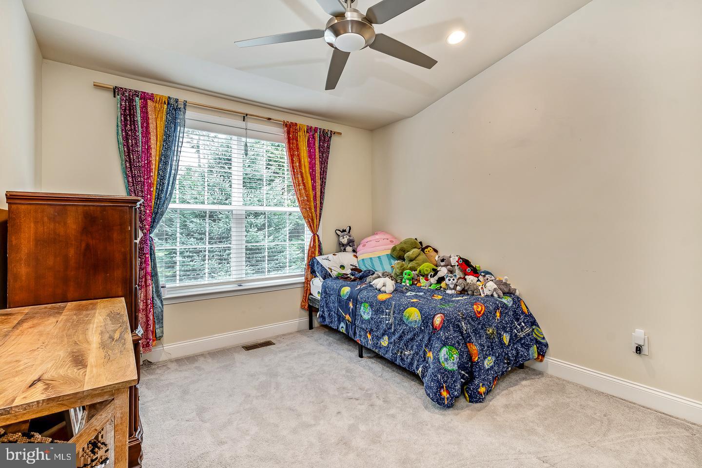 RAVENSCLIFF - Residential