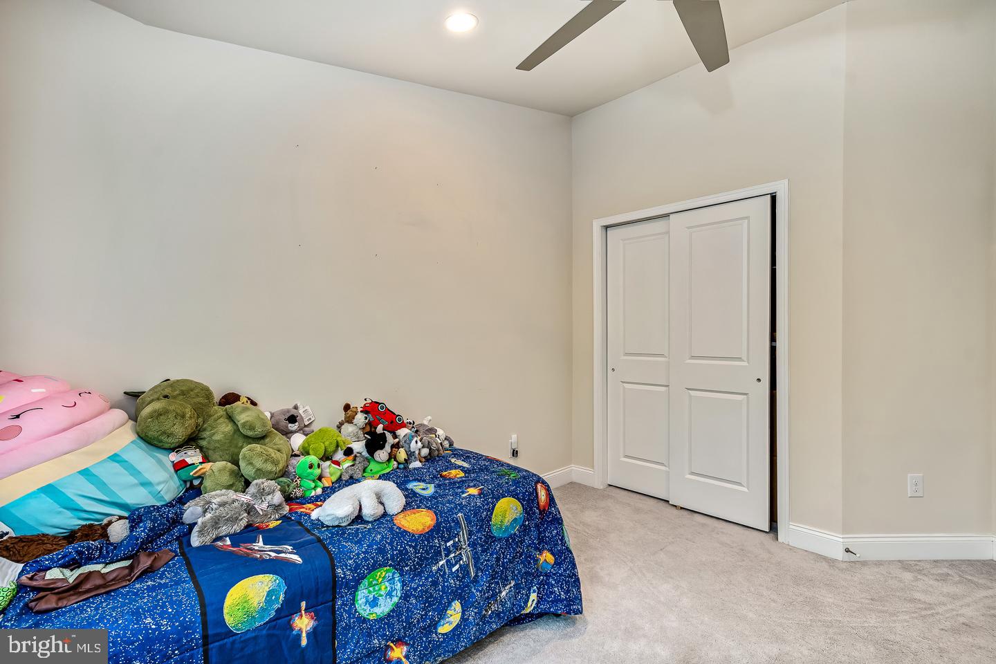 RAVENSCLIFF - Residential