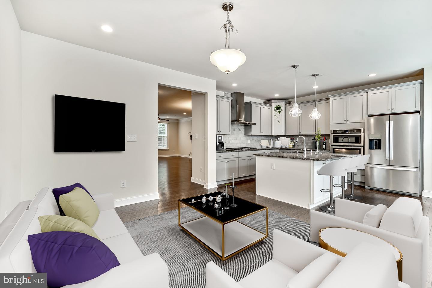 RAVENSCLIFF - Residential