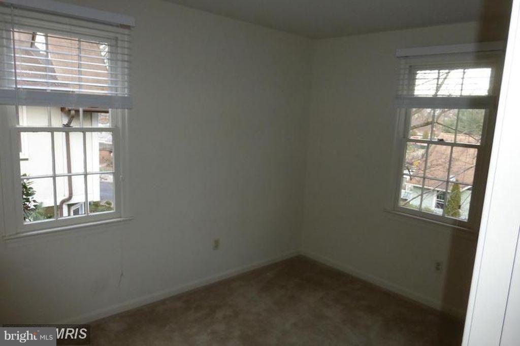 ARLINGTON - Residential Lease