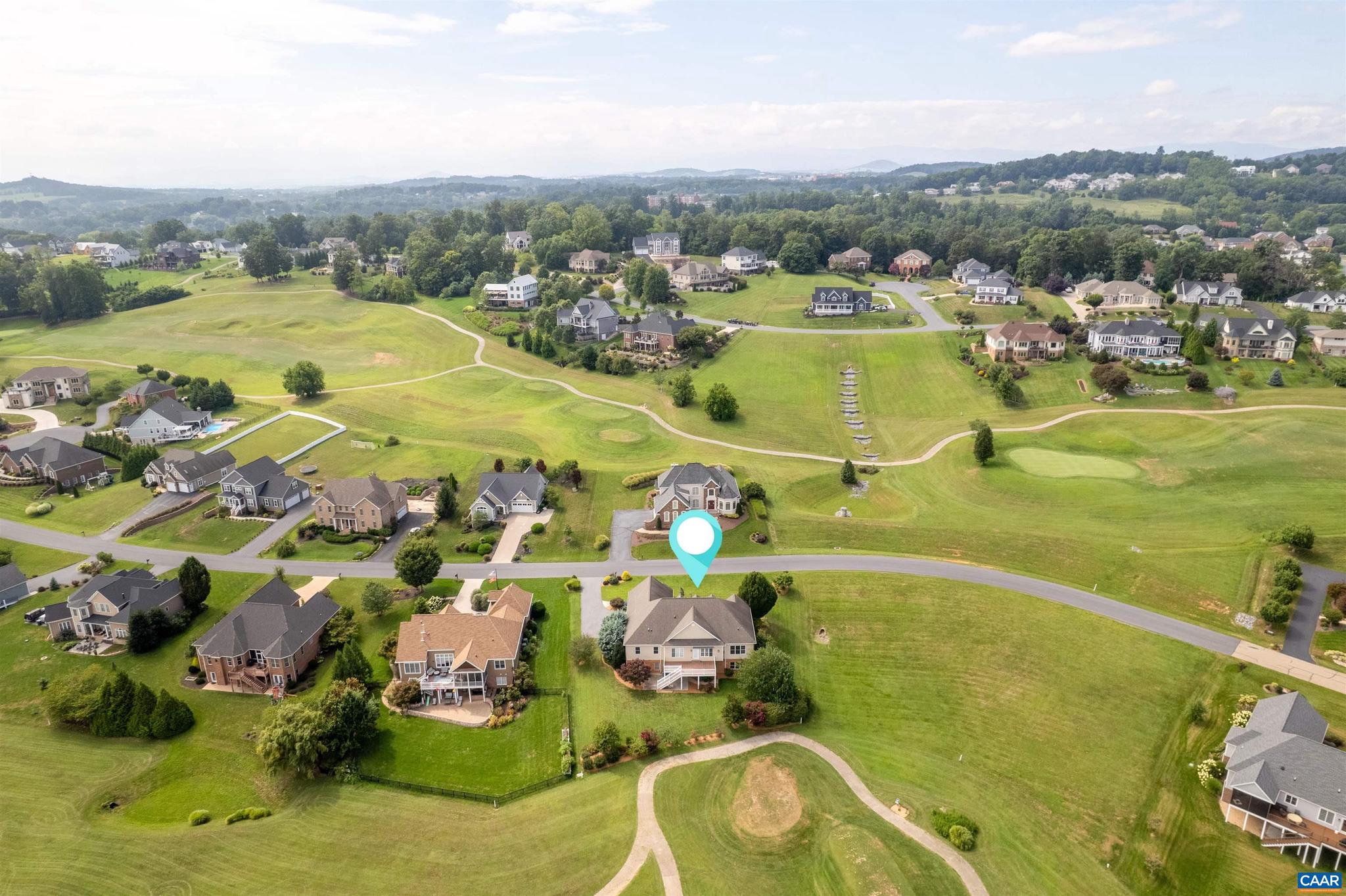 CROSSROADS FARM - Residential