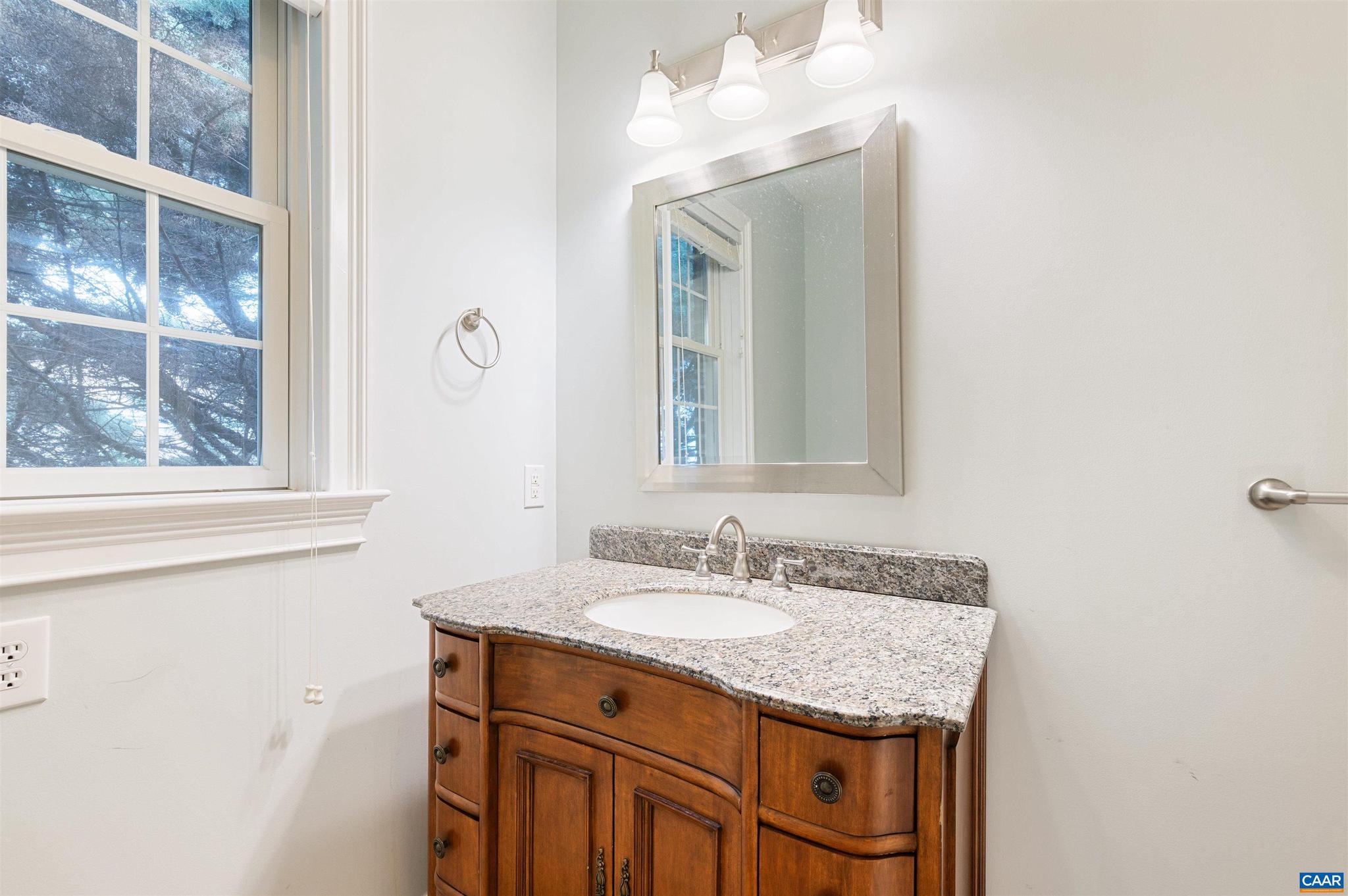 CROSSROADS FARM - Residential