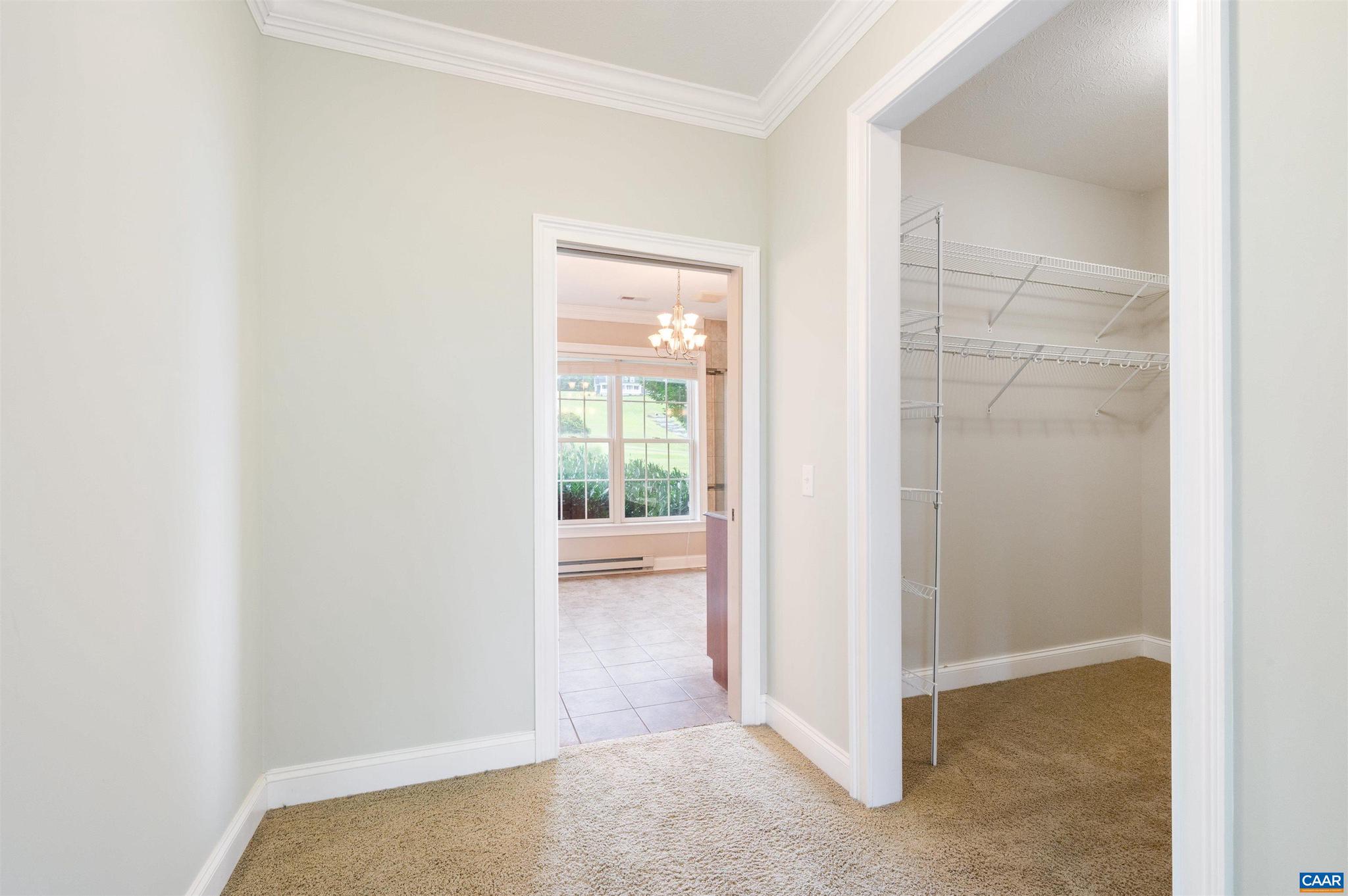 CROSSROADS FARM - Residential