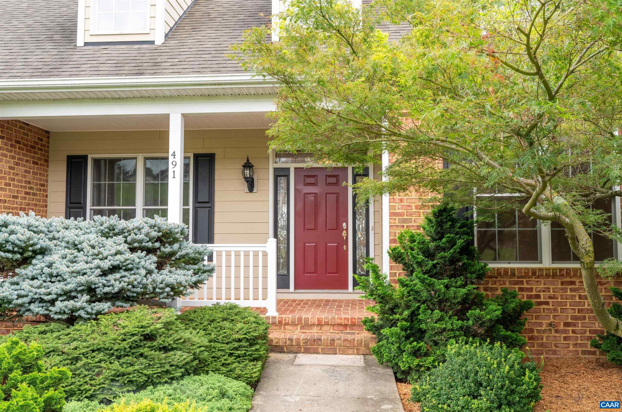 CROSSROADS FARM - Residential