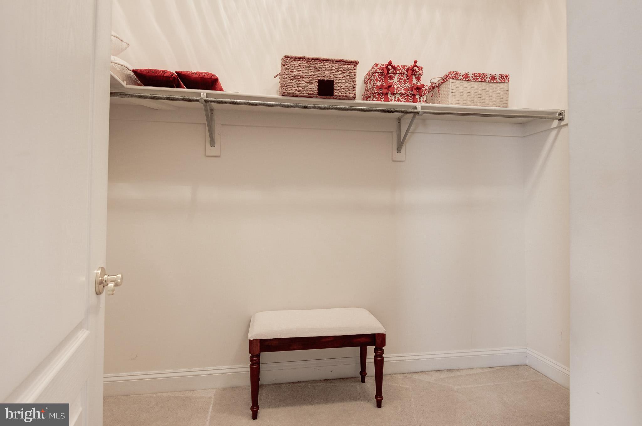 RIVER CREEK - Residential