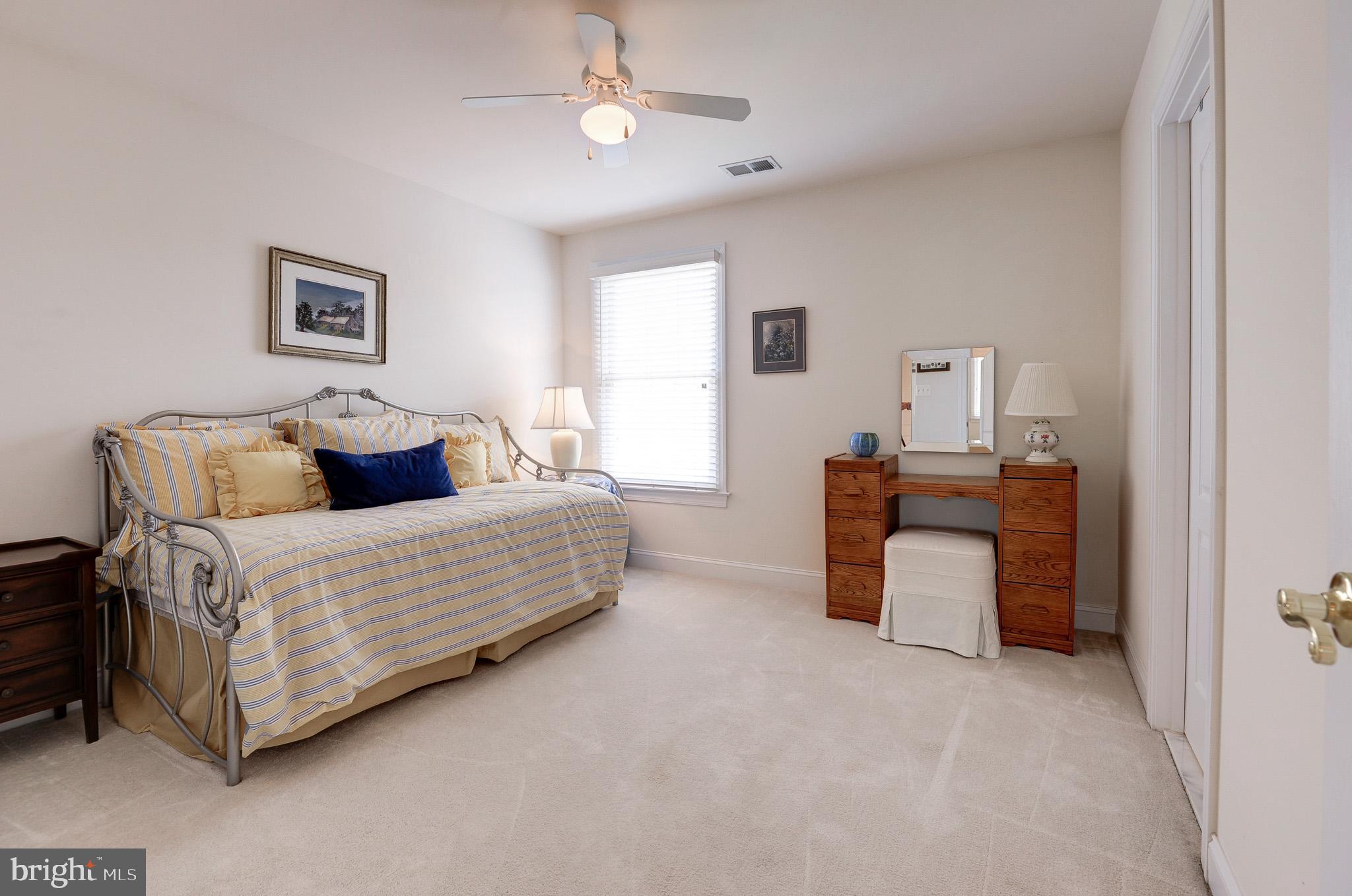 RIVER CREEK - Residential