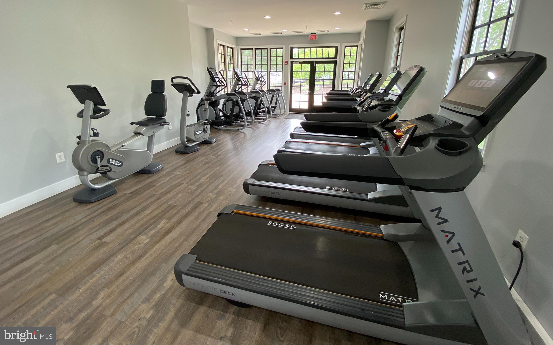 RIVER CREEK - Residential