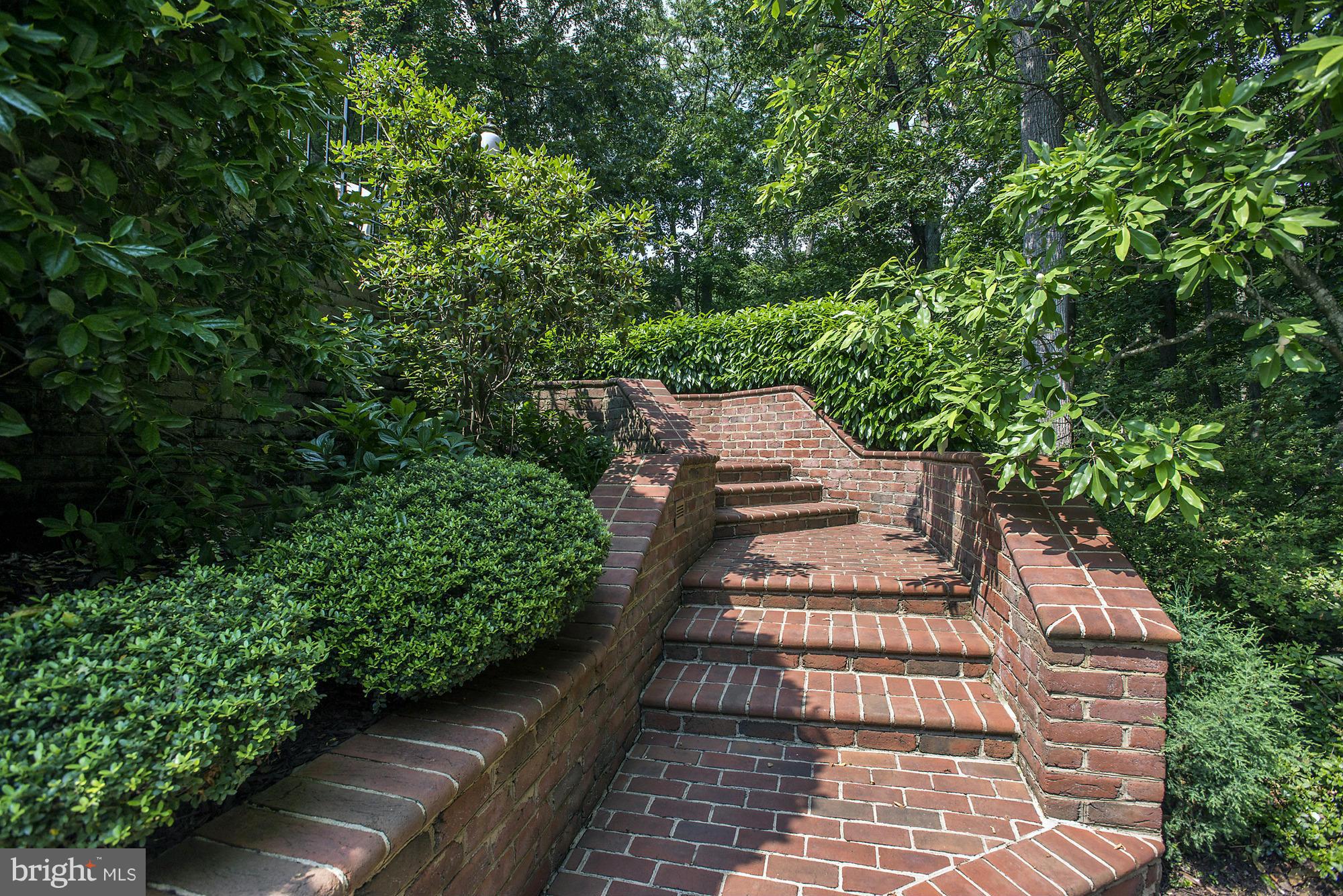 PINEY GLEN FARMS - Residential