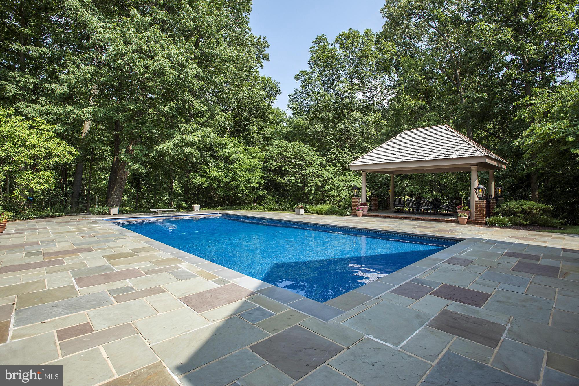 PINEY GLEN FARMS - Residential