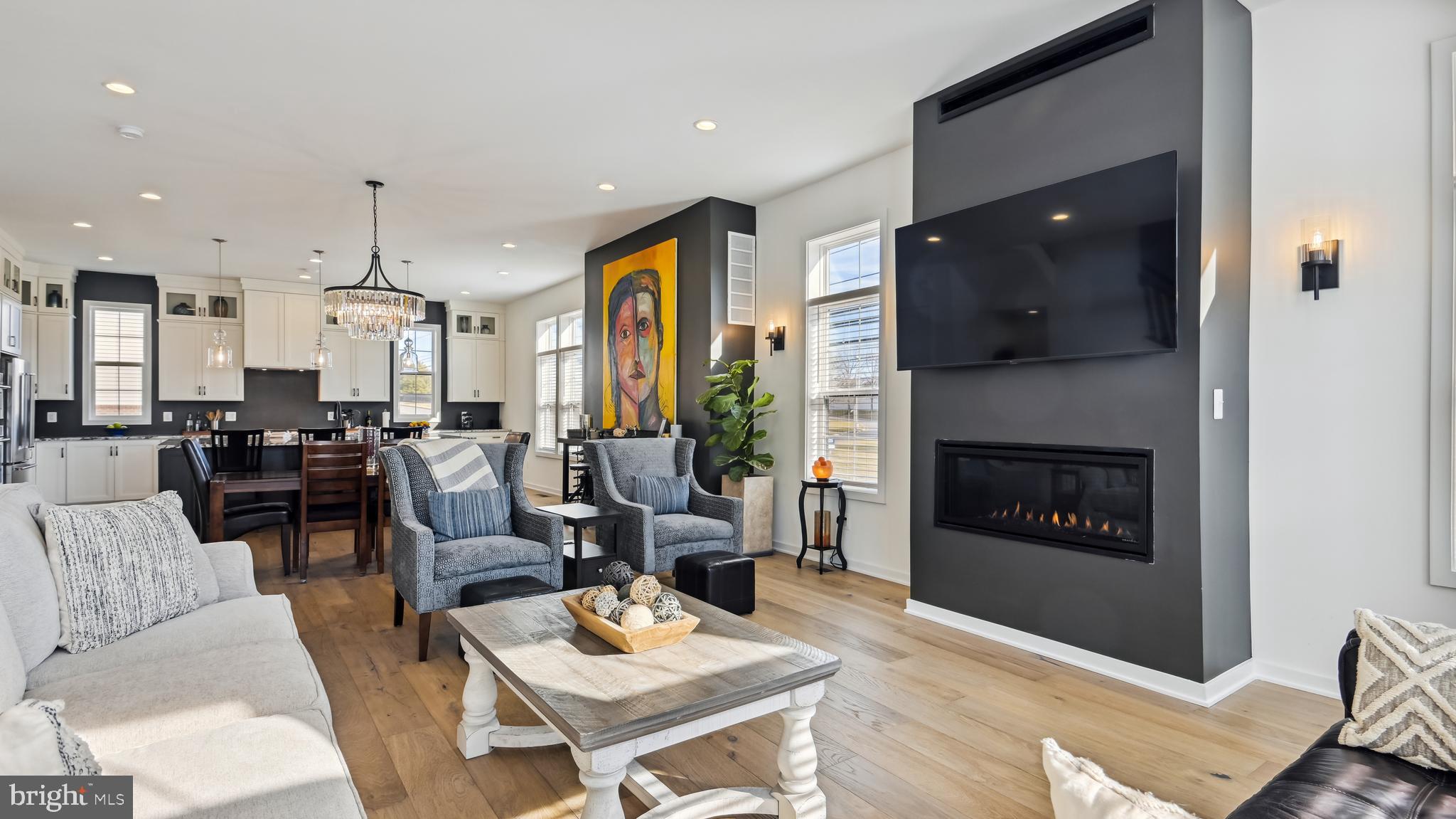 REGENCY AT BELMONT - Residential