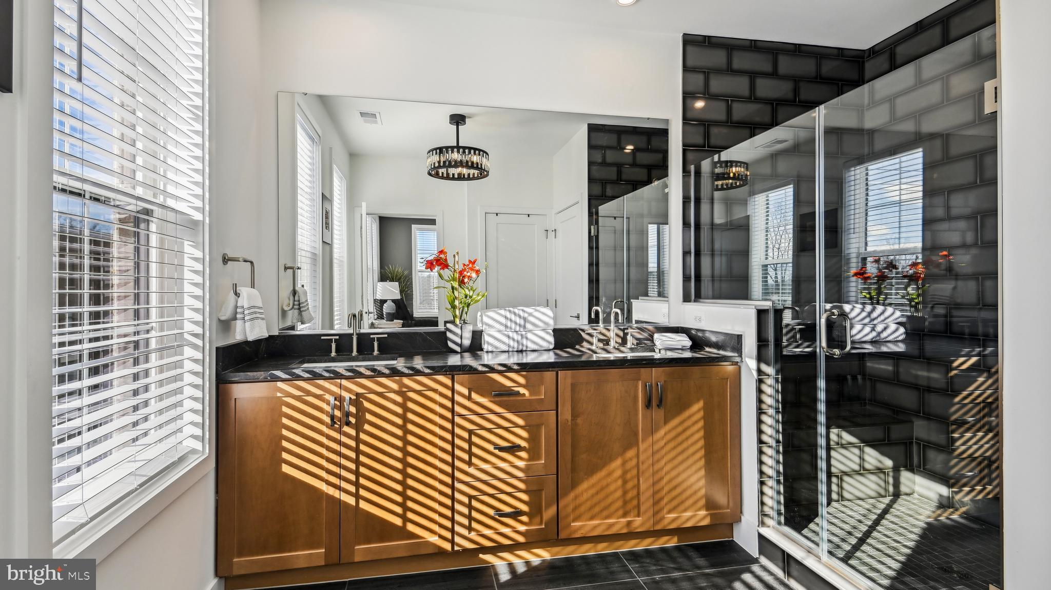 REGENCY AT BELMONT - Residential