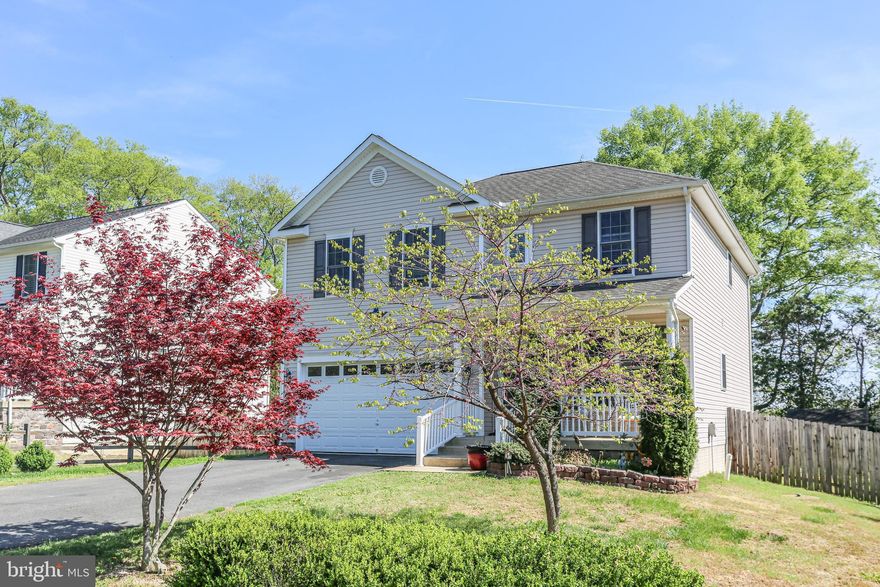 RIVER VIEW AT TYLERTON - Unbelievable pastoral views backing to breathtaking farmland. Spacious & open floor plan with 4 bedrooms and 3.5 baths, Hardwood floors on the main level, granite countertops, stainless steel appliances, and elegant columns to the formal living room. Large fenced-in backyard. Updates in 2025 include a finished basement with a full bath, a family room, an exercise room, and an outside HVAC unit. Walk across the street to the Rappahannock River, NO HOA. Minutes from downtown Fredericksburg, VRE, Amtrak, and Shopping.