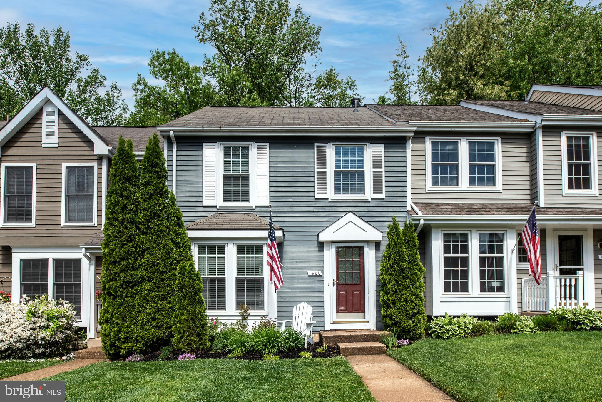 RESTON - Residential