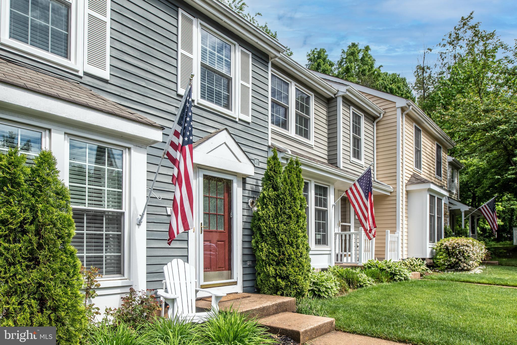 RESTON - Residential