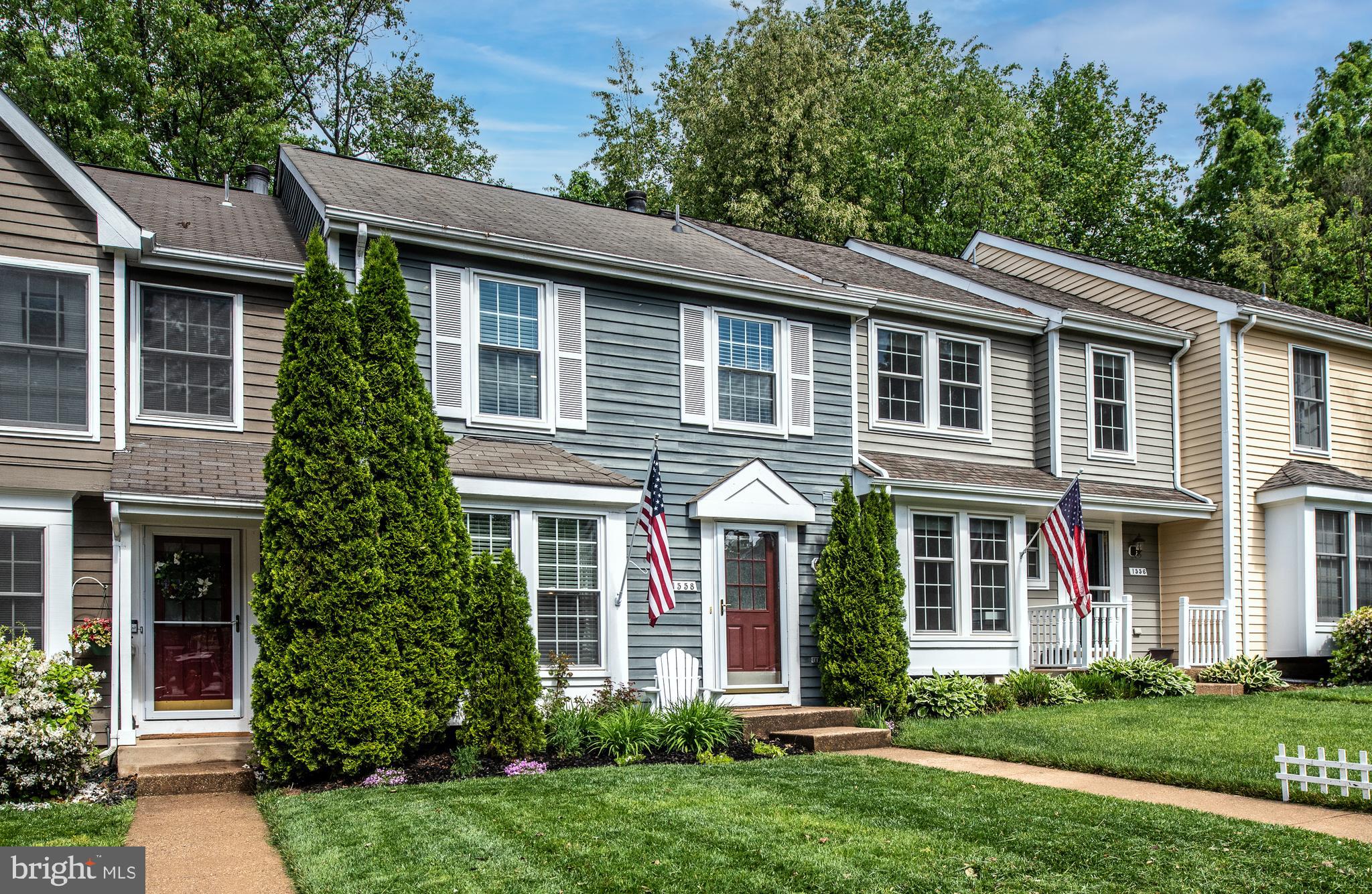 RESTON - Residential