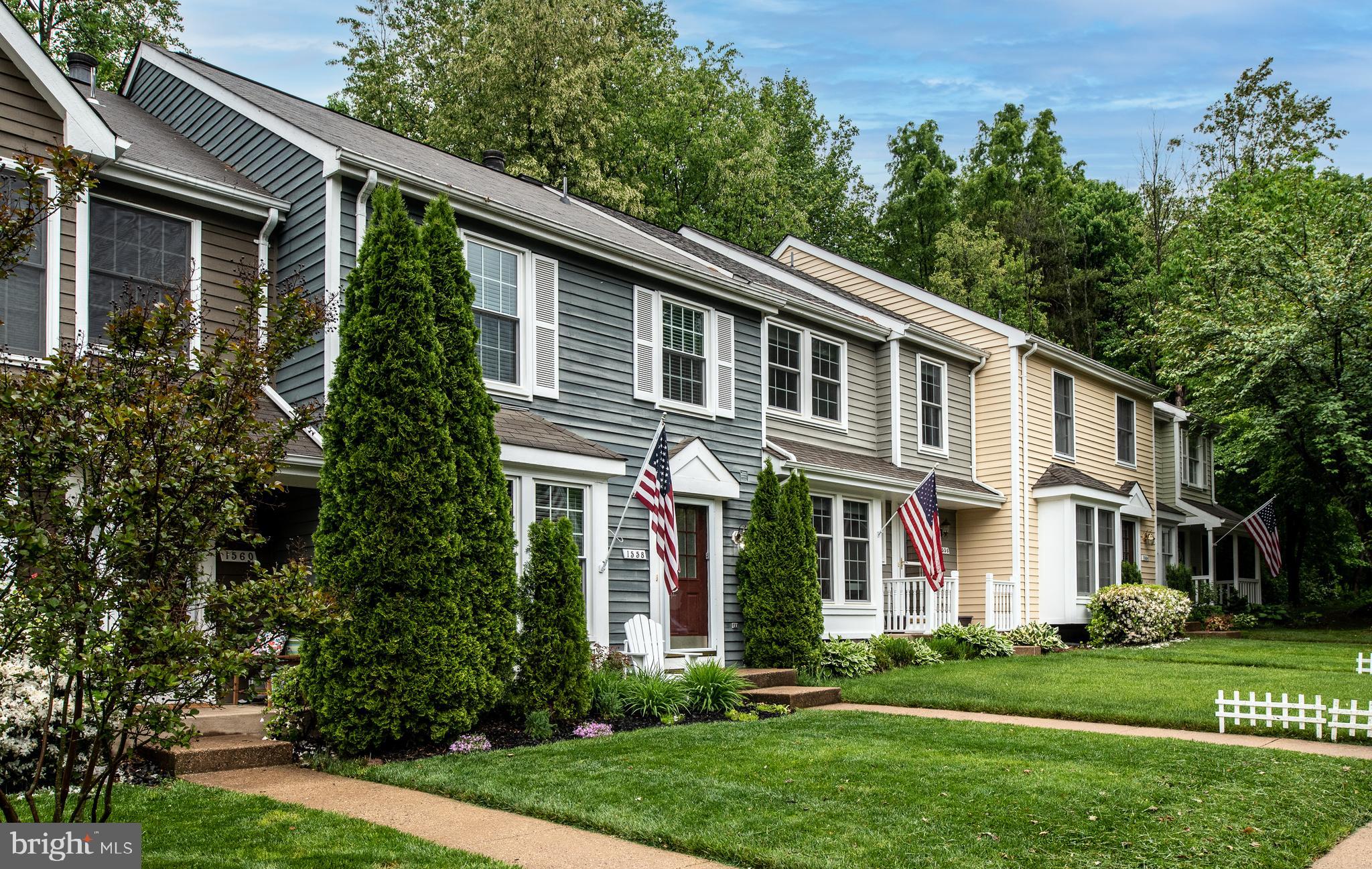 RESTON - Residential