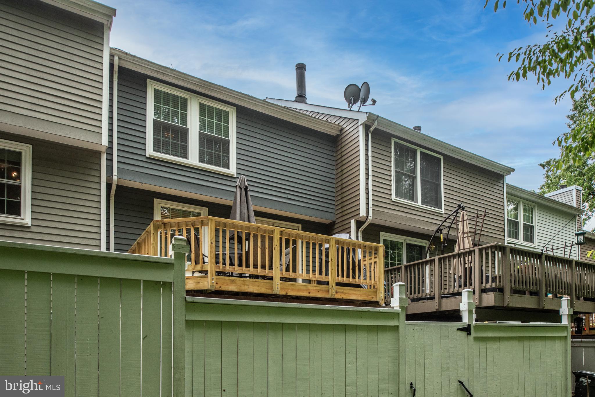 RESTON - Residential