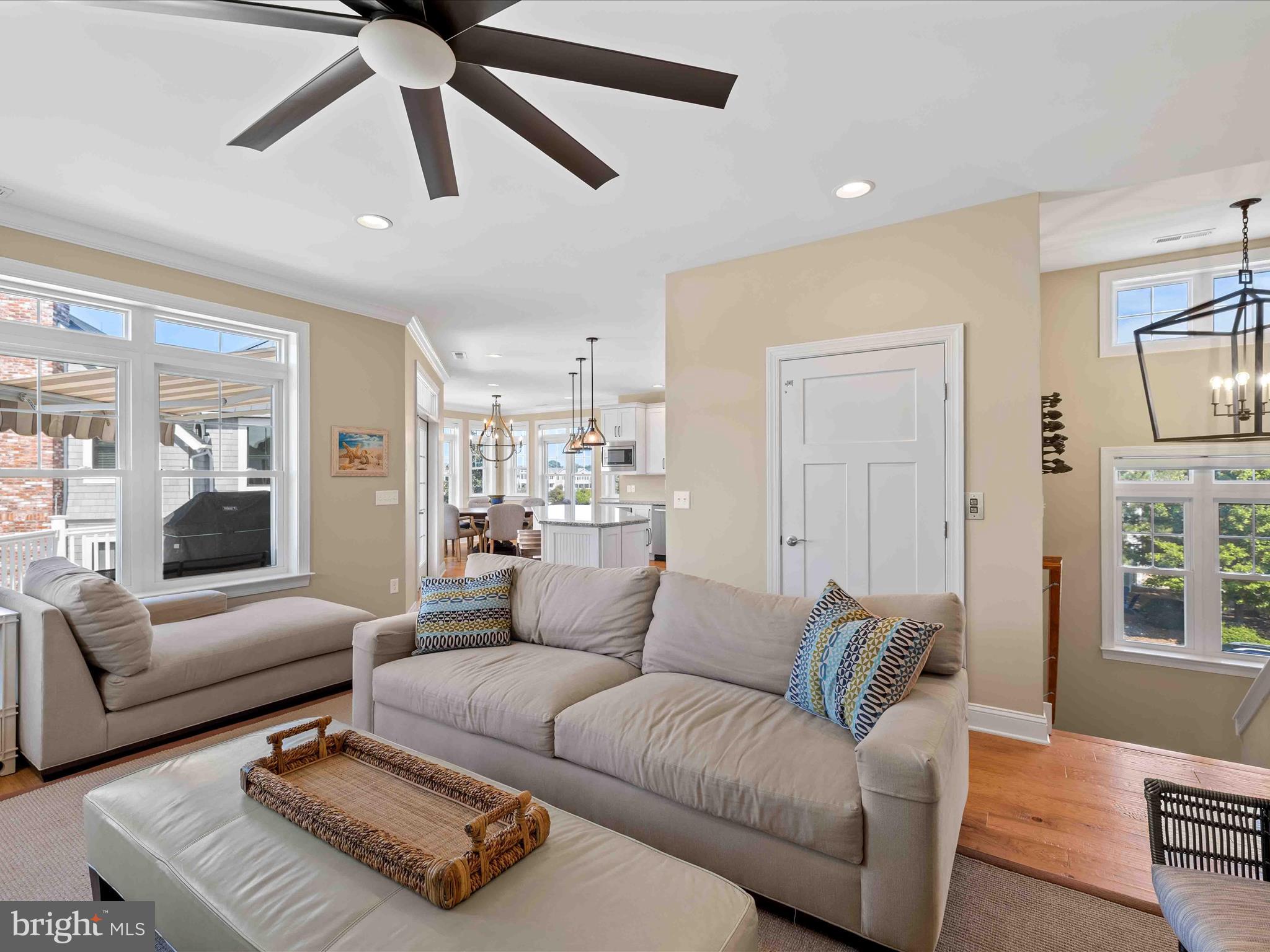 OCEAN RIDGE WEST - Residential