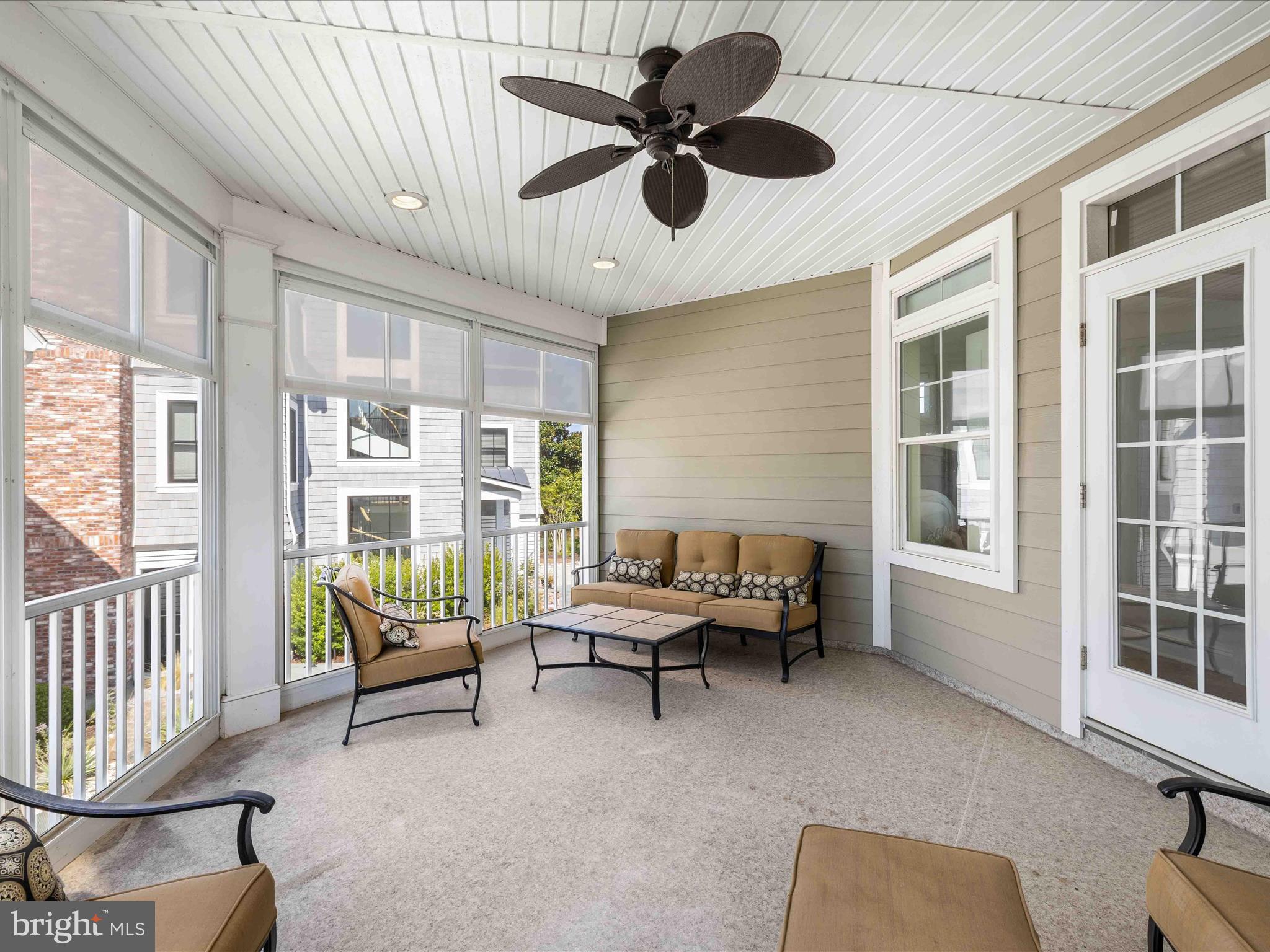 OCEAN RIDGE WEST - Residential