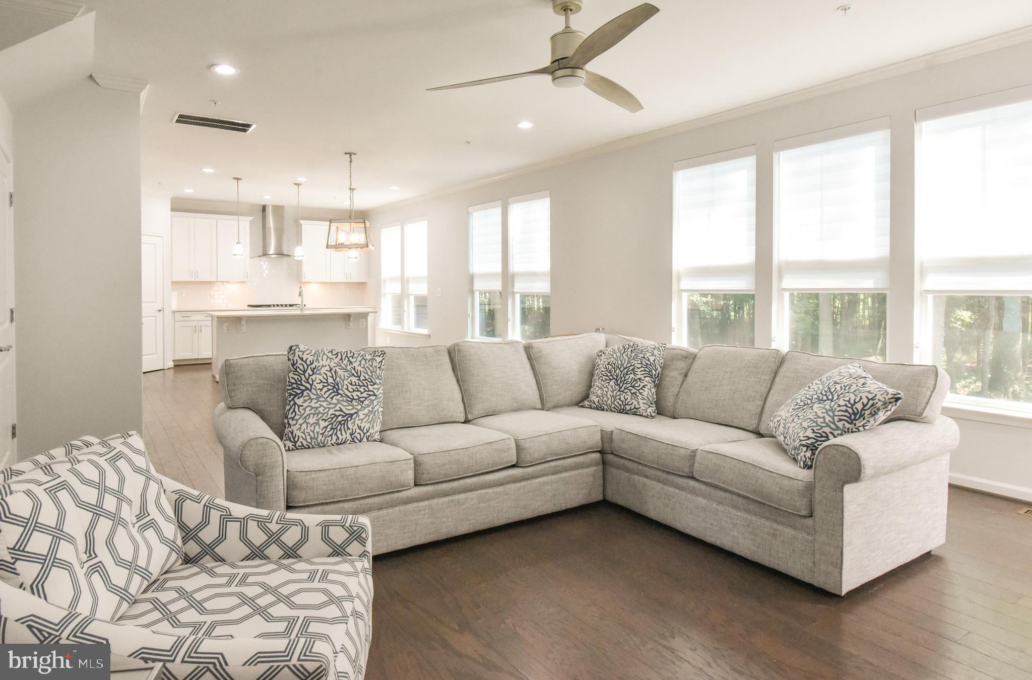 GLEN RIDDLE - Residential Lease