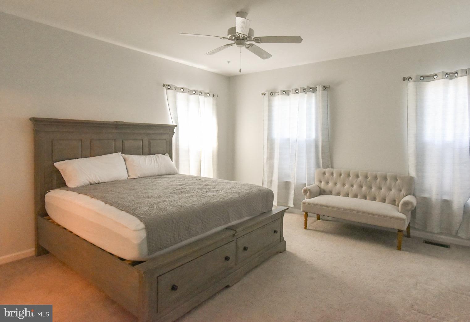 GLEN RIDDLE - Residential Lease